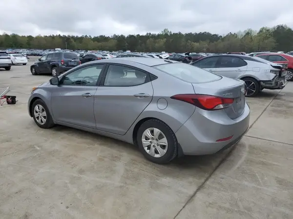 5NPDH4AE2GH765512 2016 HYUNDAI ELANTRA - Image 2