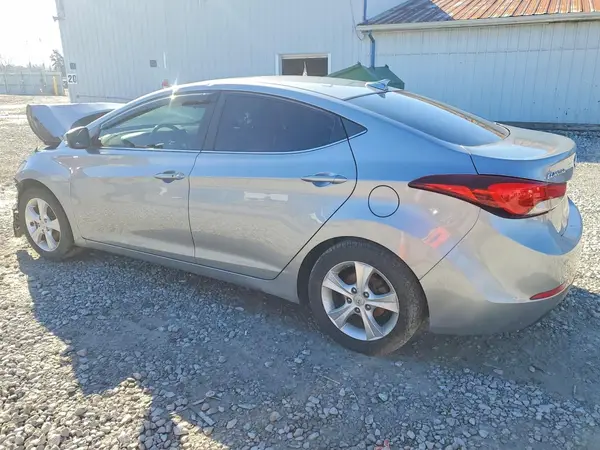 5NPDH4AE2GH765719 2016 HYUNDAI ELANTRA - Image 2