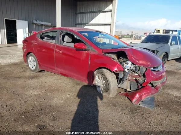 5NPDH4AE2GH767325 2016 HYUNDAI ELANTRA - Image 1