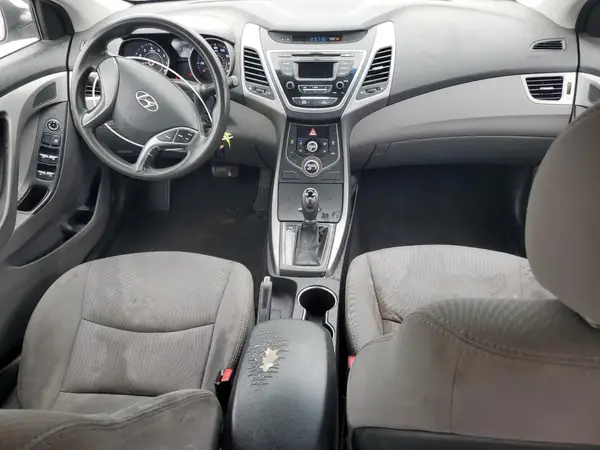 5NPDH4AE2GH767874 2016 HYUNDAI ELANTRA - Image 8