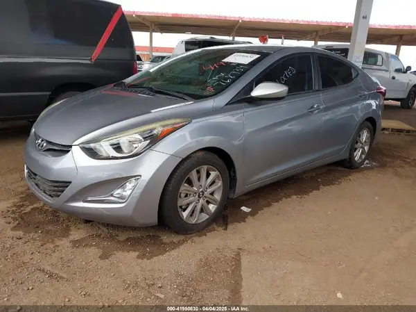 5NPDH4AE2GH768734 2016 HYUNDAI ELANTRA - Image 2