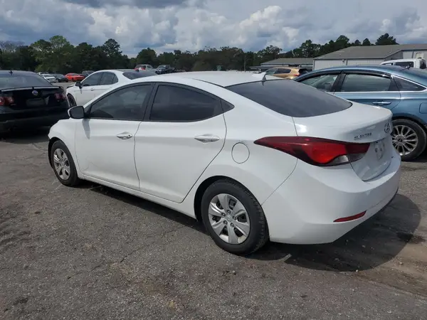 5NPDH4AE2GH769849 2016 HYUNDAI ELANTRA - Image 2