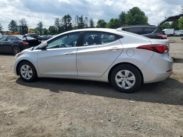 5NPDH4AE2GH770371 2016 HYUNDAI ELANTRA - Image 2
