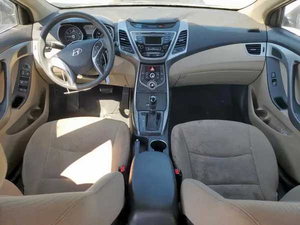5NPDH4AE2GH771665 2016 HYUNDAI ELANTRA - Image 8
