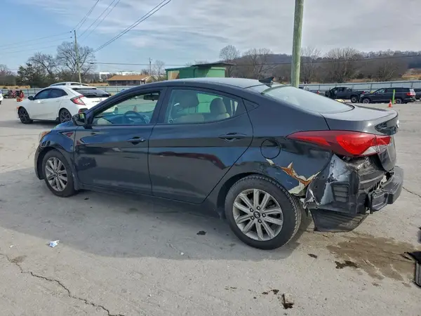 5NPDH4AE2GH772654 2016 HYUNDAI ELANTRA - Image 2