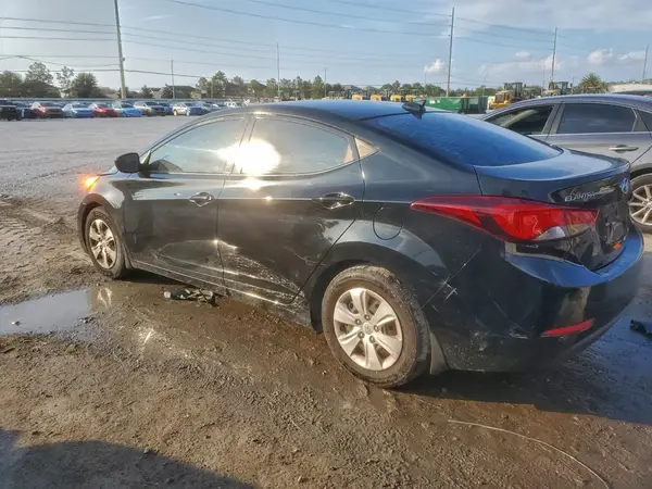 5NPDH4AE2GH774226 2016 HYUNDAI ELANTRA - Image 2