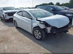 5NPDH4AE2GH775022 2016 HYUNDAI ELANTRA