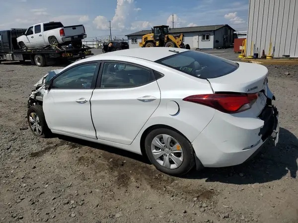 5NPDH4AE2GH778454 2016 HYUNDAI ELANTRA - Image 2
