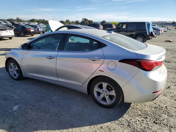 5NPDH4AE2GH781631 2016 HYUNDAI ELANTRA - Image 2