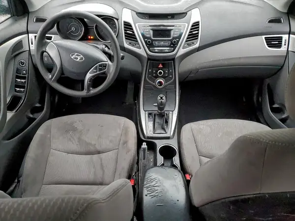 5NPDH4AE2GH782150 2016 HYUNDAI ELANTRA - Image 8