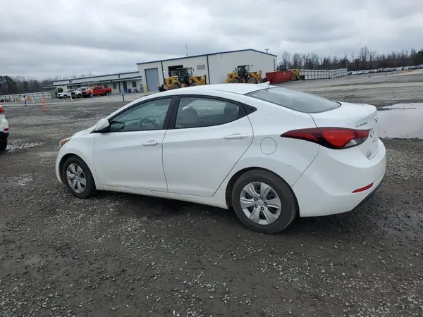5NPDH4AE2GH782892 2016 HYUNDAI ELANTRA - Image 2