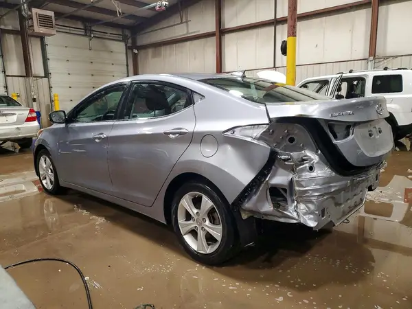 5NPDH4AE2GH783010 2016 HYUNDAI ELANTRA - Image 2