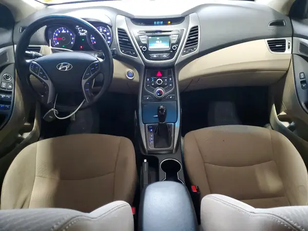 5NPDH4AE2GH788417 2016 HYUNDAI ELANTRA - Image 8