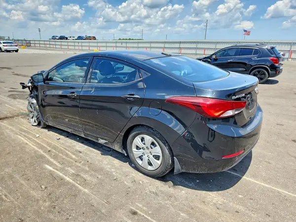 5NPDH4AE2GH792421 2016 HYUNDAI ELANTRA - Image 2