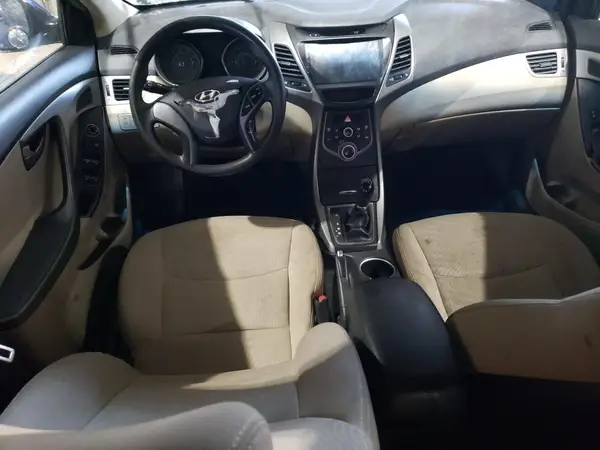 5NPDH4AE2GH795674 2016 HYUNDAI ELANTRA - Image 8