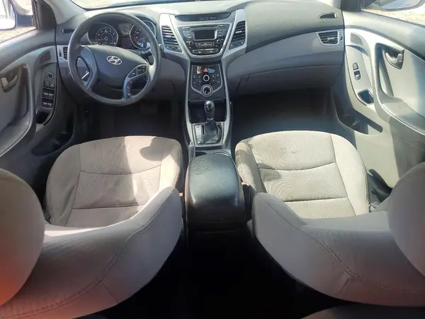 5NPDH4AE2GH796470 2016 HYUNDAI ELANTRA - Image 8