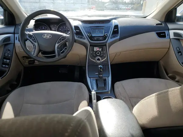 5NPDH4AE2GH796999 2016 HYUNDAI ELANTRA - Image 8