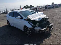 5NPDH4AE2GH797067 2016 HYUNDAI ELANTRA
