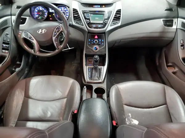 5NPDH4AE2GH797800 2016 HYUNDAI ELANTRA - Image 8