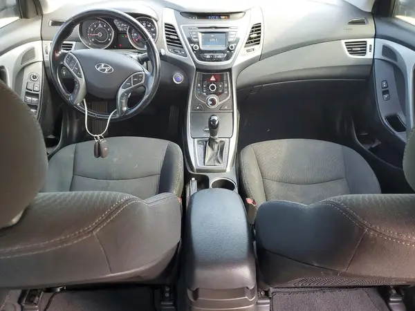 5NPDH4AE2GH797876 2016 HYUNDAI ELANTRA - Image 8