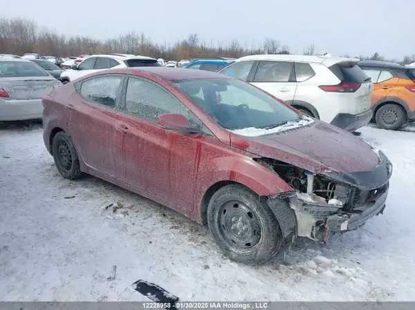 5NPDH4AE2GH798963 2016 HYUNDAI ELANTRA - Image 1