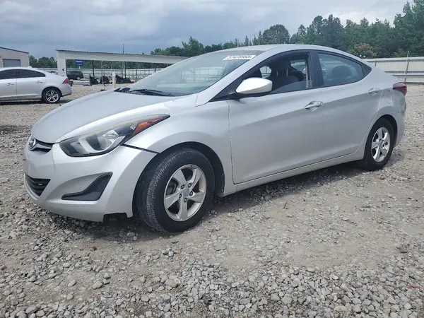 5NPDH4AE3FH606173 2024 HYUNDAI ELANTRA - Image 1