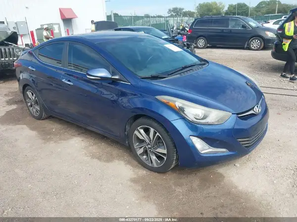 5NPDH4AE3GH652622 2016 HYUNDAI ELANTRA - Image 1