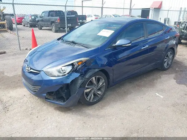 5NPDH4AE3GH652622 2016 HYUNDAI ELANTRA - Image 2