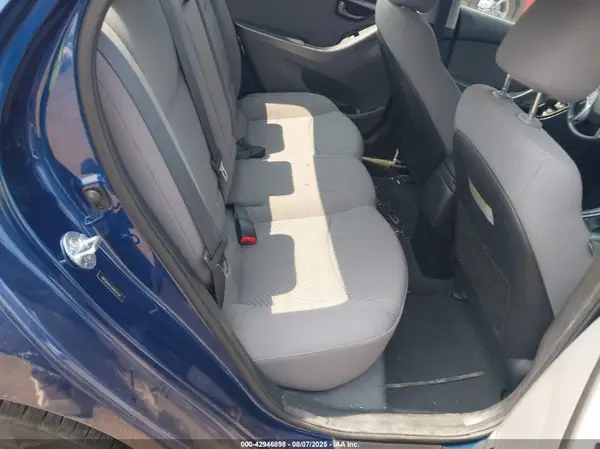 5NPDH4AE3GH654354 2016 HYUNDAI ELANTRA - Image 8