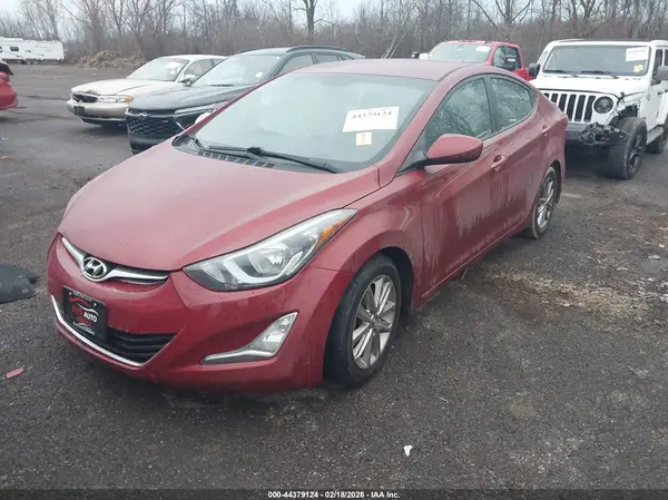 5NPDH4AE3GH655651 2016 HYUNDAI ELANTRA - Image 2