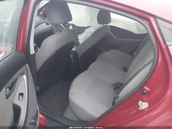 5NPDH4AE3GH655651 2016 HYUNDAI ELANTRA - Image 8