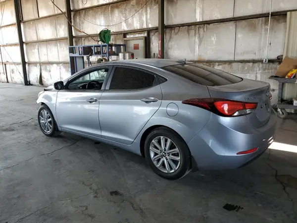 5NPDH4AE3GH658677 2016 HYUNDAI ELANTRA - Image 2