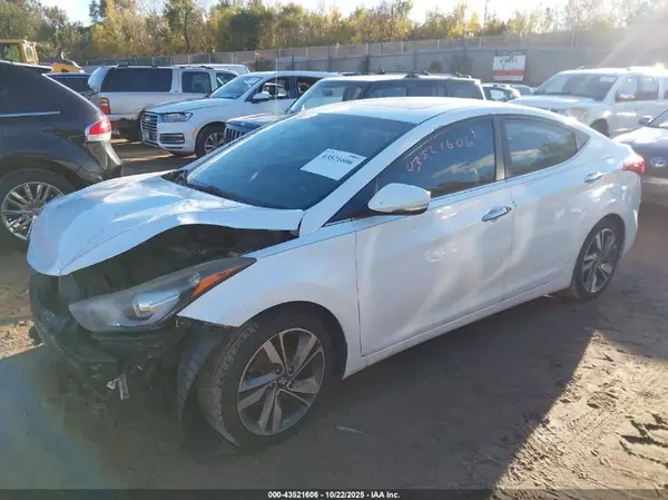 5NPDH4AE3GH659036 2016 HYUNDAI ELANTRA - Image 2