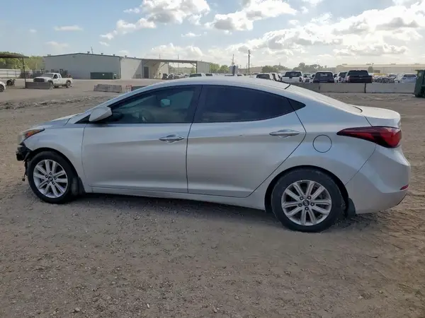 5NPDH4AE3GH659604 2016 HYUNDAI ELANTRA - Image 2