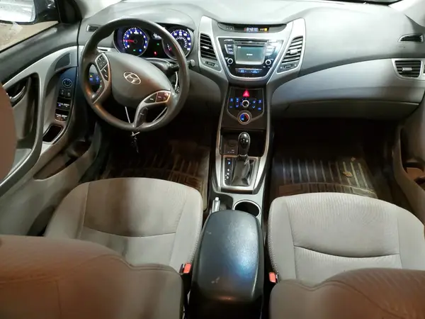 5NPDH4AE3GH659683 2016 HYUNDAI ELANTRA - Image 8