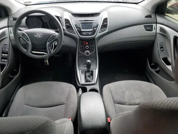 5NPDH4AE3GH660736 2016 HYUNDAI ELANTRA - Image 8