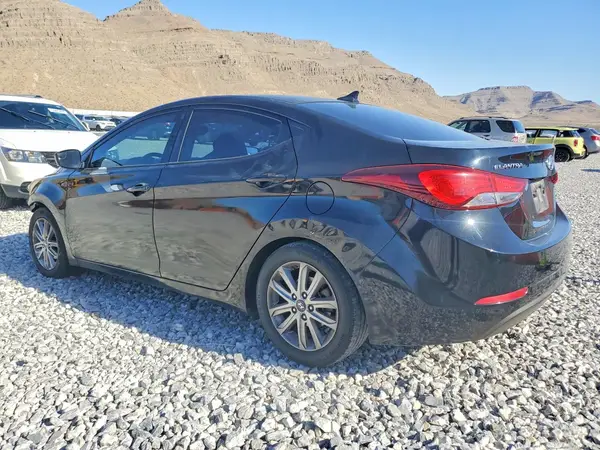 5NPDH4AE3GH661305 2016 HYUNDAI ELANTRA - Image 2