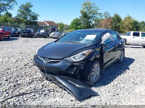 5NPDH4AE3GH661322 2016 HYUNDAI ELANTRA - Image 2