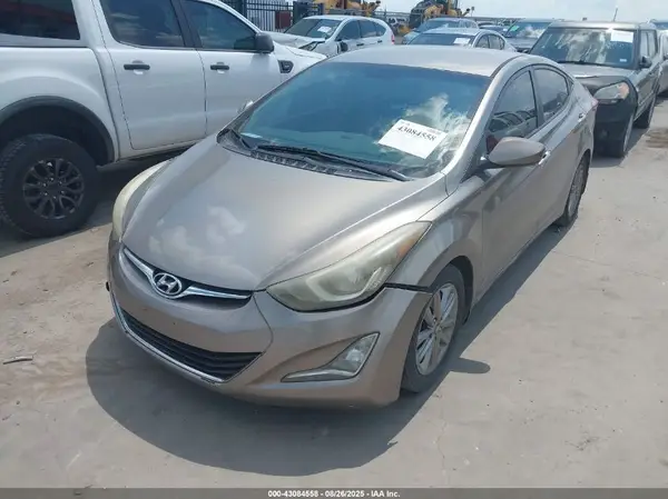 5NPDH4AE3GH662650 2016 HYUNDAI ELANTRA - Image 2