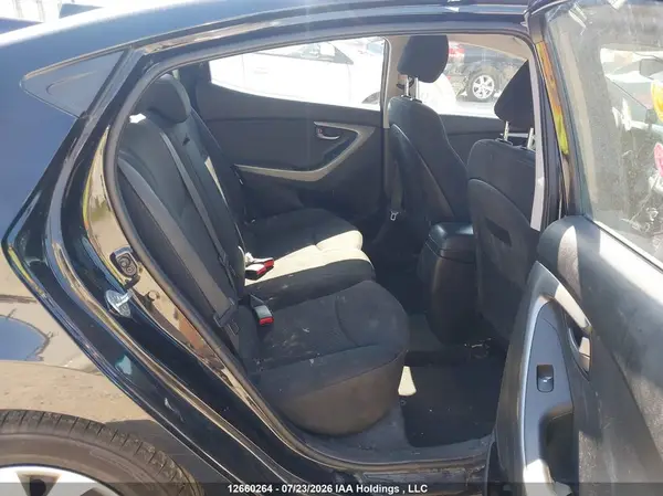 5NPDH4AE3GH663250 2016 HYUNDAI ELANTRA - Image 8