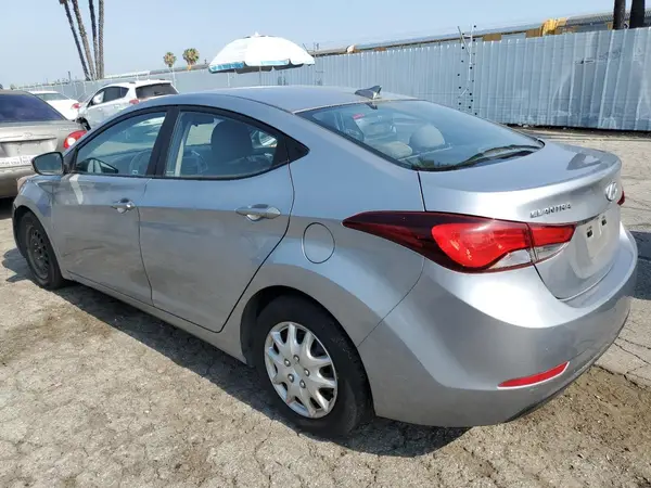 5NPDH4AE3GH666763 2016 HYUNDAI ELANTRA - Image 2