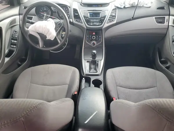 5NPDH4AE3GH666777 2016 HYUNDAI ELANTRA - Image 8