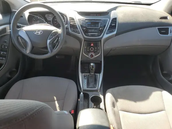 5NPDH4AE3GH668142 2016 HYUNDAI ELANTRA - Image 8