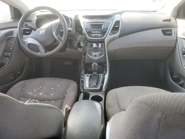 5NPDH4AE3GH668884 2016 HYUNDAI ELANTRA - Image 8