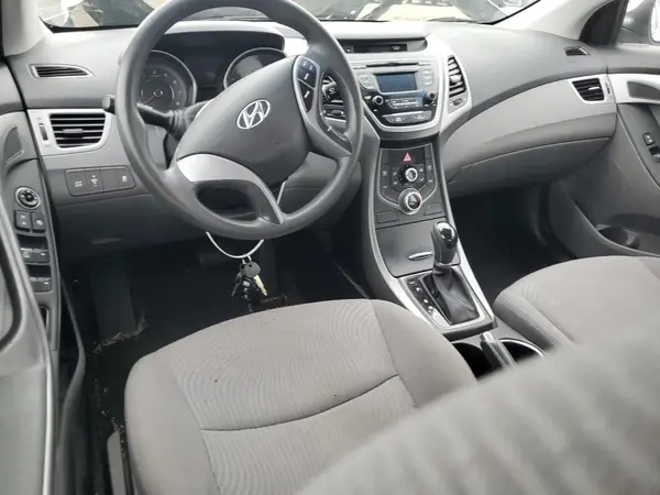 5NPDH4AE3GH670117 2016 HYUNDAI ELANTRA - Image 8