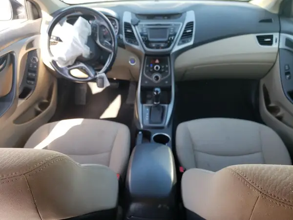 5NPDH4AE3GH673292 2016 HYUNDAI ELANTRA - Image 8