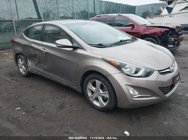 5NPDH4AE3GH673597 2016 HYUNDAI ELANTRA - Image 1