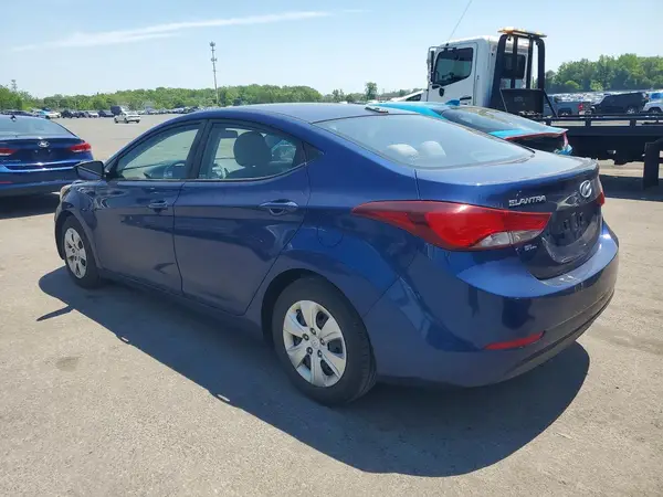 5NPDH4AE3GH674426 2016 HYUNDAI ELANTRA - Image 2