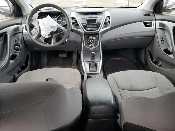 5NPDH4AE3GH674619 2016 HYUNDAI ELANTRA - Image 8