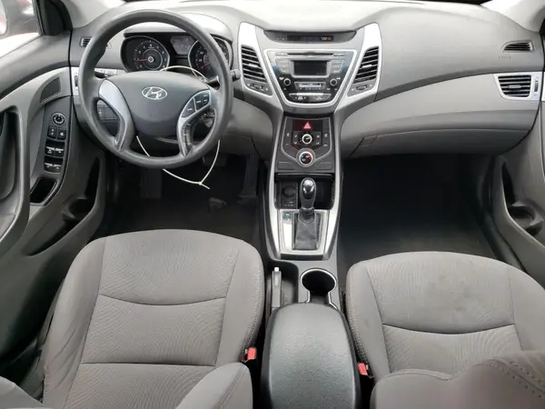 5NPDH4AE3GH677102 2016 HYUNDAI ELANTRA - Image 8